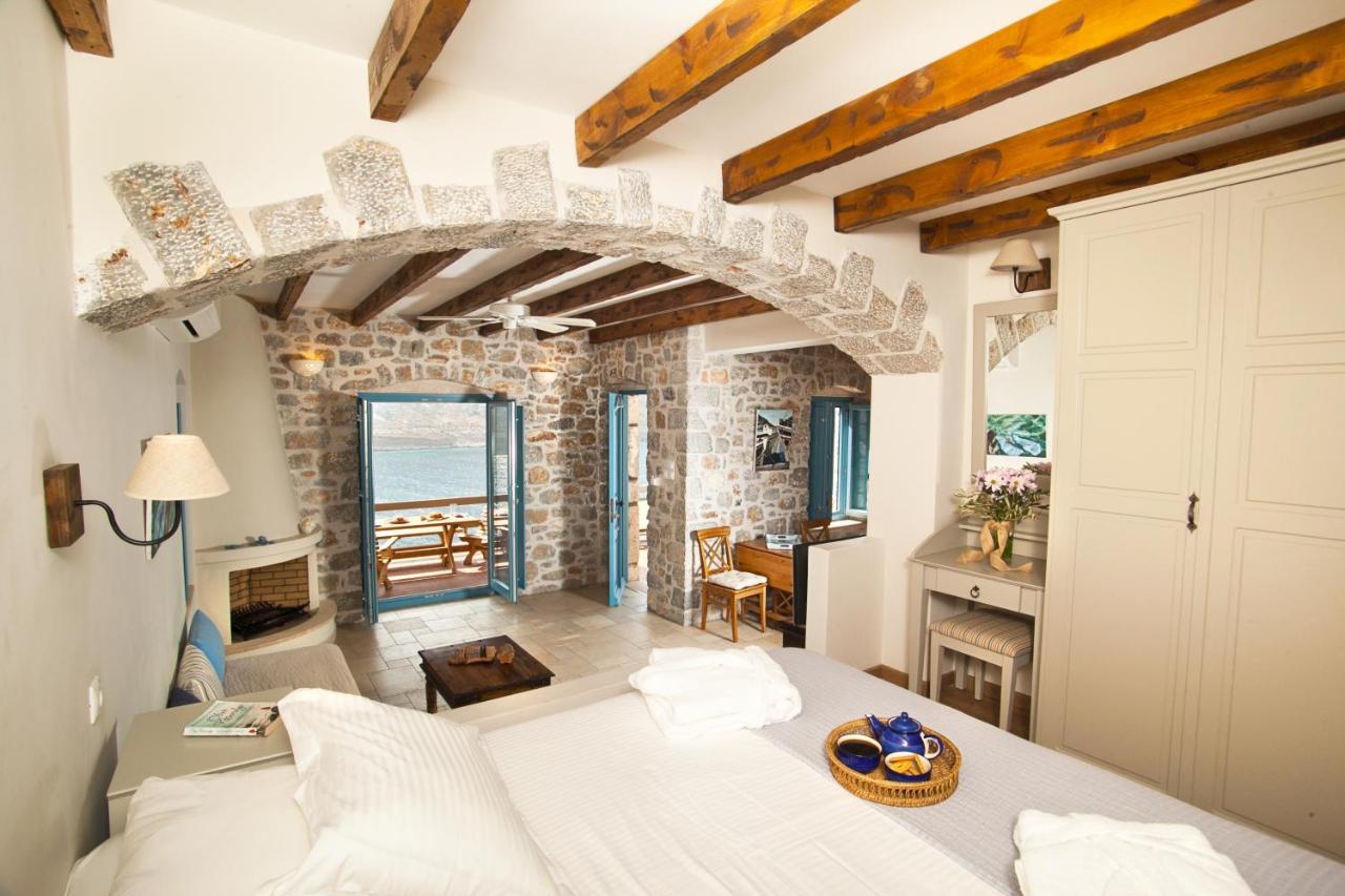 Petra Boutique Homes Arginonda Extérieur photo