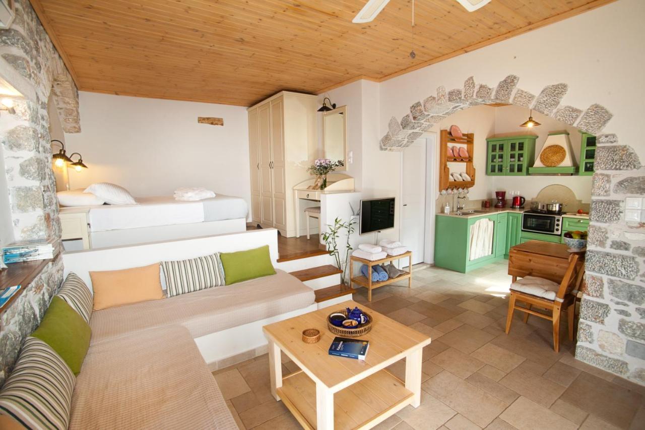 Petra Boutique Homes Arginonda Extérieur photo