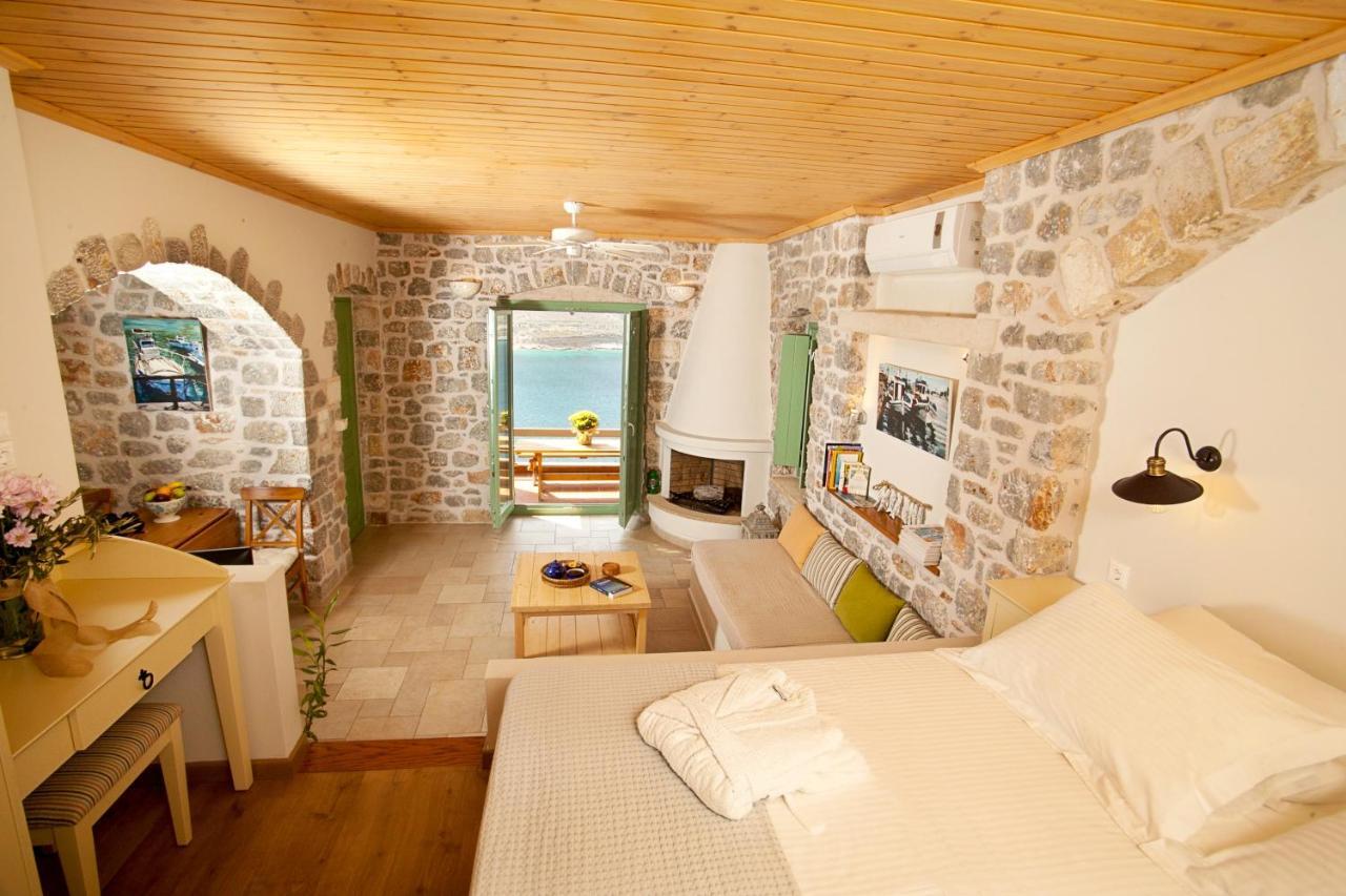 Petra Boutique Homes Arginonda Extérieur photo